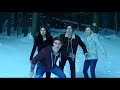 Riverdale Ice Breaking Scene