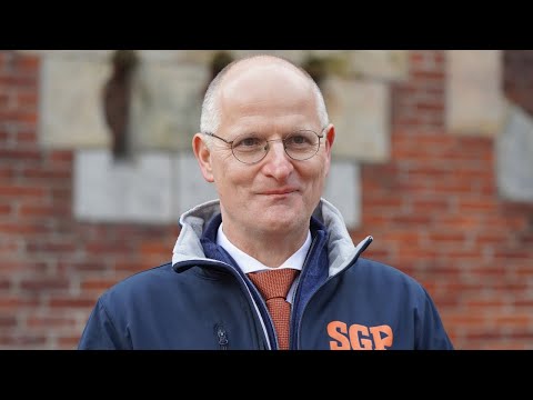 ''Laat alle betrokkenen meedenken bij ontwikkeling Surfvijver'' | Richard Tiemstra (lijsttrekker)