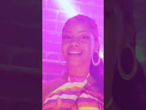 e essa música da Ravena com a Luciana dadi SLK perfeita                     #favelaéouro #baile