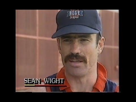 Sean Wight shuts down Gary Ablett - Melbourne - News Report - 1994 Round 1 v Geelong - AFL