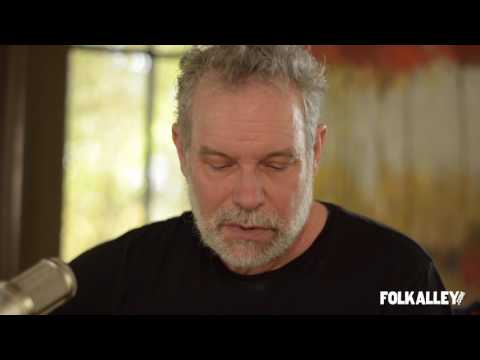 Folk Alley Sessions at 30A: John Gorka - "Outnumbered"