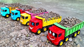 Download lagu Membersihkan Mainan Truk Monster, Mobil Balap, Kereta Api, Bus, Tank, Excavator, Truk Molen, Pesawat mp3
