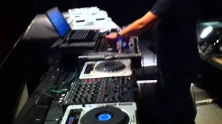 Andrew McGibbon (Filth) warming up for Eddie Halliwell - Ironworks Summer Party - 29/07/2011 (2)