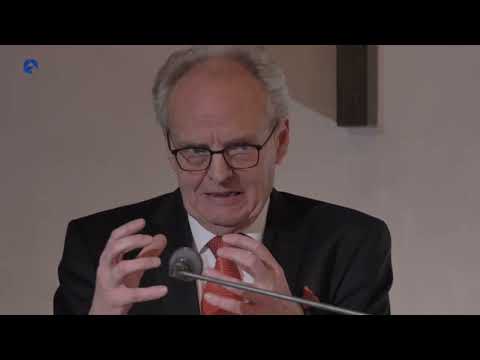 Hubert Wolf: "Asking the Pope for Help"