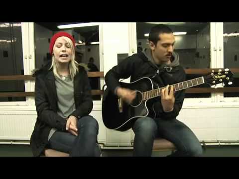AlterThePress: 'Safe and Sound' (acoustic) - Tonight Alive
