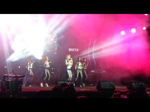 Heart to heart live 4minute Singapore