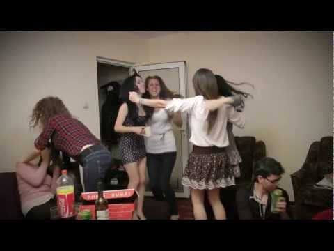 download lagu mp3 mp4 Incert, download lagu Incert gratis, unduh video klip Incert