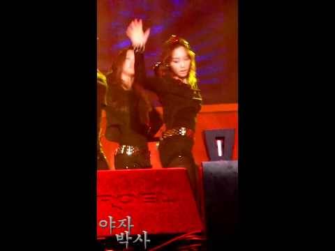 [Fancam] 100424 Taeyeon SNSD - Run Devil Run@Shinsegae super concert