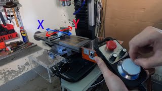 [DIY]小型銑床改造CNC-P6，用mach3來控制XY軸。Small milling machine retrofit CNC-P6, use mach3 to control XY axis.