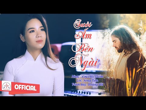 Thể hiện bởi Hoàng Hà