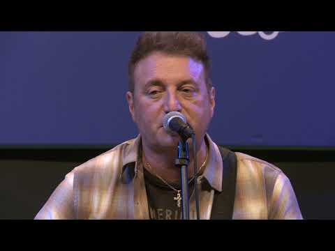 The Frontmen - Amy's Back in Austin | 98.7 The Bull | PNC Live Studio Session