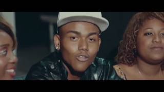 Castel T Blade | Teaser winter turns wild