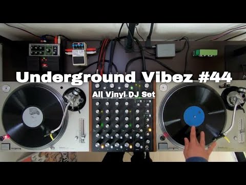Rominimal / Minimal House / Microhouse Vinyl Mix | Underground Vibez #44