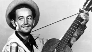 Woody Guthrie - This Land Is Your Land