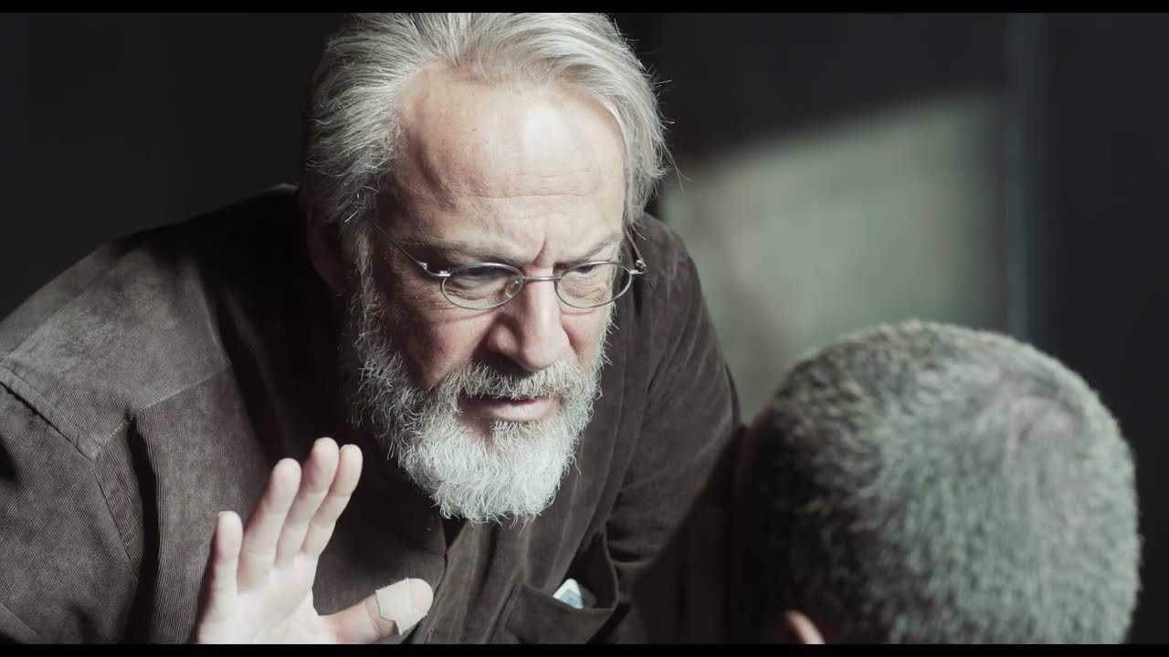 Trailer ΠΕΡΑ ΑΠΟ ΤΟΝ ΤΟΙΧΟ