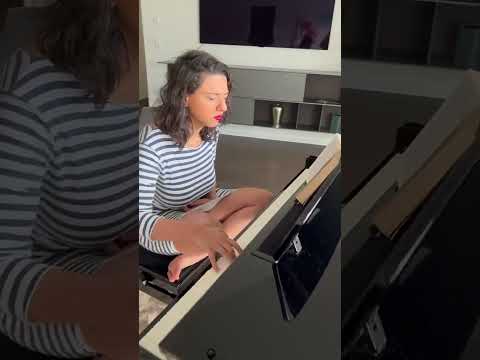 Khatia Buniatishvili - How do you think I practice? (TikTok Video)
