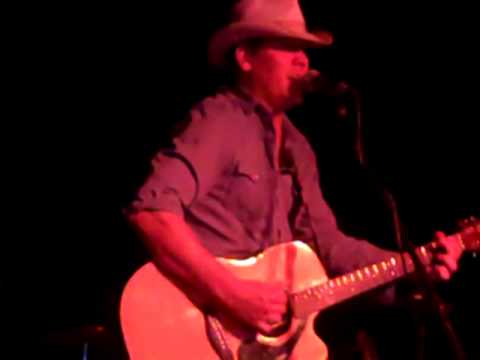 DAVE PHENICIE - YOU BELONG TO ME - TROPHY'S BAR AND GRILL - 12-08-2010