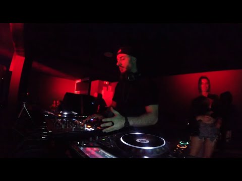 Sisko Electrofanatik @ Nocturno Music Club (Tenerife) 2.4.23