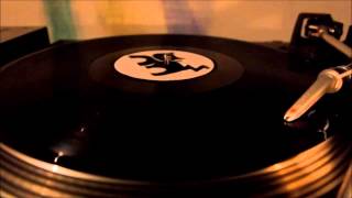 The Twilight Sad - But When She Left, Gone Was The Glow (Demo) [Fourteen Autumns And Fifteen Winters