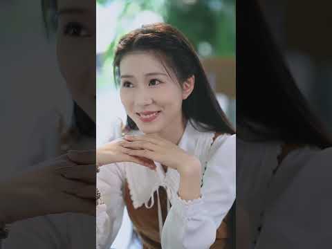 [MULTI SUBS]富家千金居然對窮小子卑躬屈膝！ 重活一世！ 我不再干涉你的人生，看著你一步一步走進泥潭！#霸總 #霸道總裁 #愛情 #drama 《半生夫妻，終成陌路》
