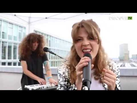 Ay Wing – You Don't Understand | DiscovrTV Zurich Rooftop Session