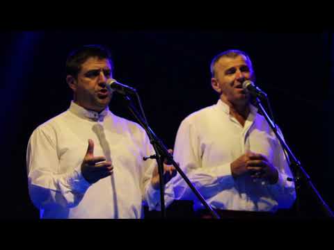 "Neprolazna" by Klapa Contra