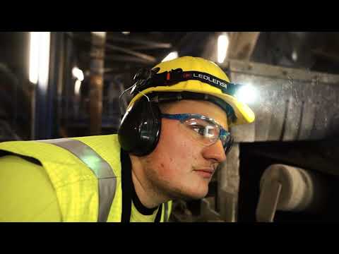 Bundesbester Auszubildender des Jahres 2021 - Verfahrensmechaniker in der Steine- und Erdenindustrie