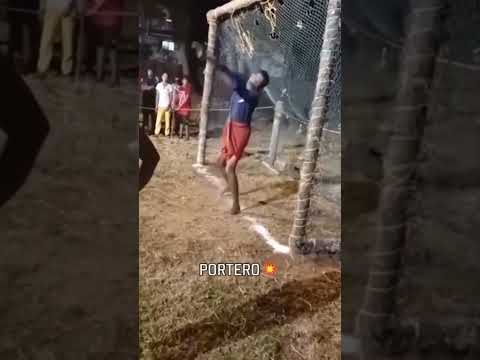 GOLEIRO MORREU APÓS DEFENDER PÊNALTI 🤯🤡😂 #viral #shorts #futebol #new