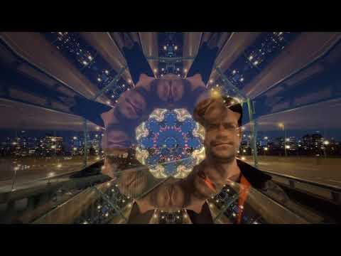 Earth Ball - 'Moon FM' [OFFICIAL VIDEO]