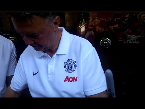 Dutch Soccer Coach Louis Van Gaal autograph - Manchester United -  04/24/2015