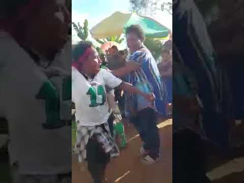 JIWAKA MAMBOO STRING BAND