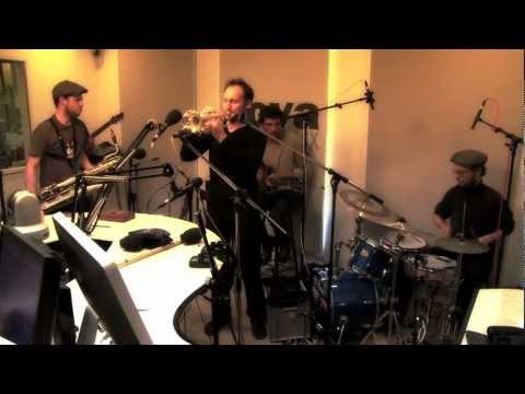 Arat Kilo live @ Radio Nova