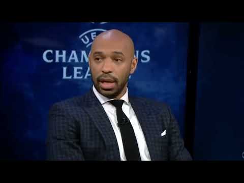 "R9,  le vrai Ronaldo. Cristiano est Cristiano Ronaldo."