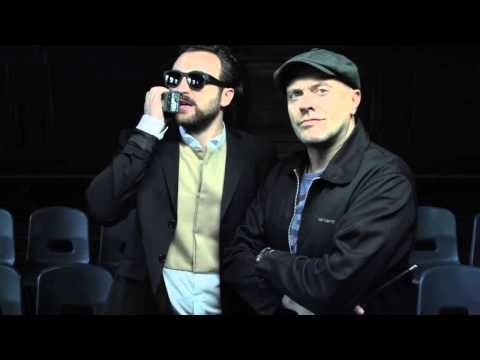 Video per il significato della canzone Hanno ucciso l'uomo ragno 2012 feat dargen d'amico di Max Pezzali