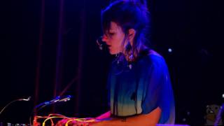 a little bit of Kaitlyn Aurelia Smith  [4K] (live @ Baby's All Right 5/15/16)