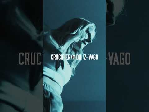 The Early Hardcore Area, where legends stand literally face to face with each other. 👥