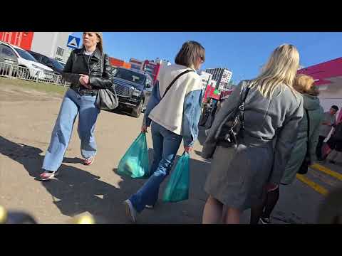 Реакции девушек на мои чёрные колготки))))