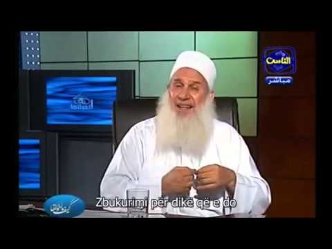 Muhammed Husejn Jakub - Sinqeriteti para namazit dhe mbulesës