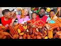 HUGE 300 SPICY SEAFOOD BOIL MUKBANG Juicy Crab With GLAZED DONUTS QUEEN BEAST FAMILY MUKBANG