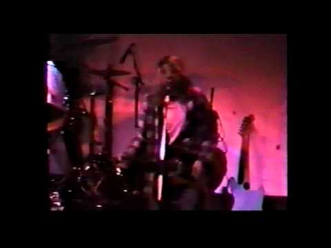 Nirvana - Love Buzz (Live At Kennel Club - 02/14/1990)