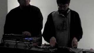 Maker & DJ DQ (GLUE) at Turntablelab LA