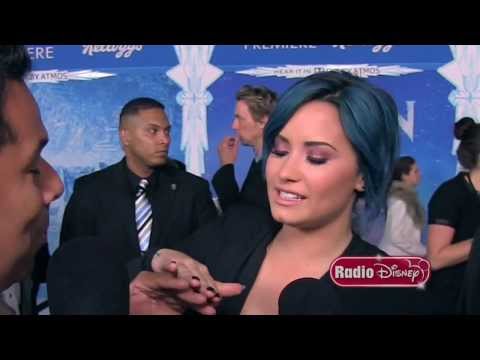 Frozen - White Carpet Premiere with Radio Disney | Radio Disney