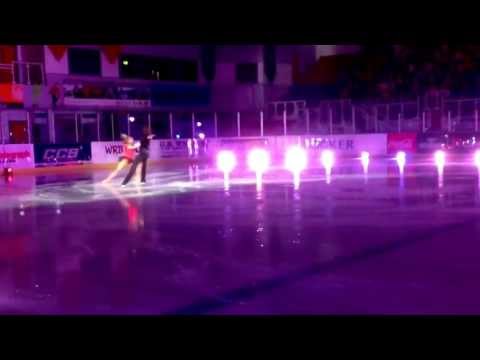 Vicky & Sylvain Professionals on Ice "Kiss from a Rose"