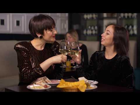 Insopportabilmente donna - Le donne e l'aperitivo feat Arisa