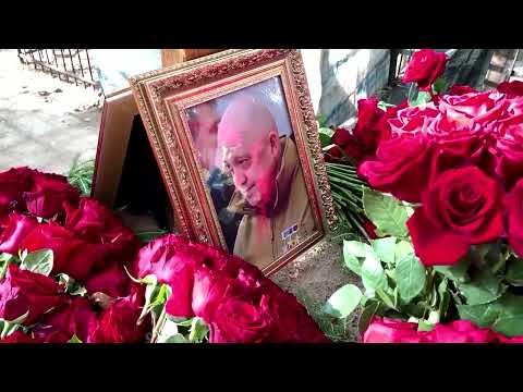 Forțele de securitate din Rusia au permis accesul la mormântul lui Prigojin din Sankt Petersburg