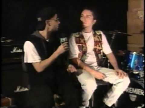 Branco Mello e Sérgio Britto falam do Kleiderman no programa Gás Total (MTV) em 1995