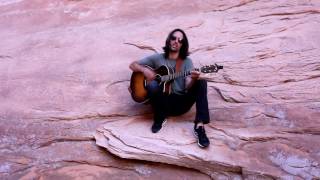 Jason Kelly - Fill Me Up With Nothing  (Live Acoustic @ Lake Powell)