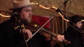 The Howlin&#39; Brothers - Monroe (Live in Nashville)