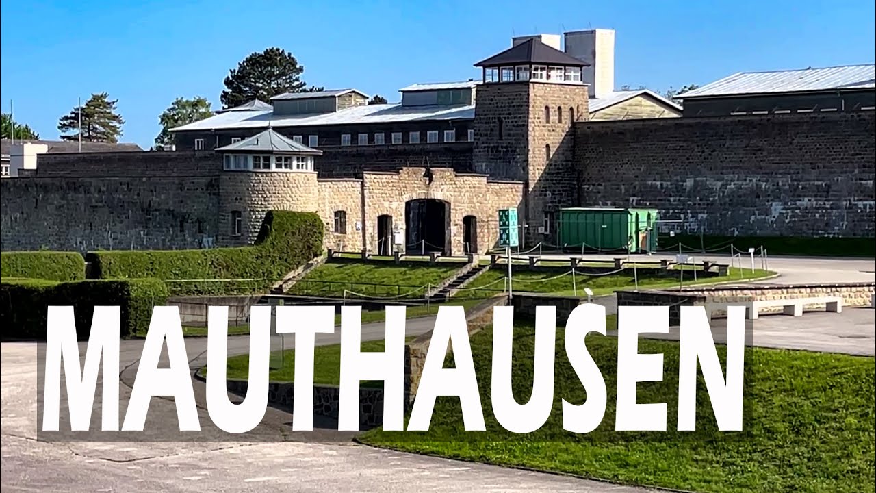 All'interno del campo di concentramento di Mauthausen.