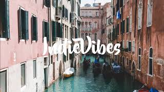 Calembour – Yours &amp; Mine